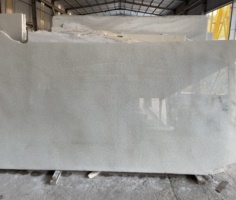 MARBLE TRẮNG MUỐI VÂN LOANG XANH RÊU